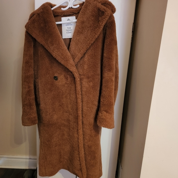 SOLD Aritzia Babaton teddy coat size 1 - Picture 3 of 4